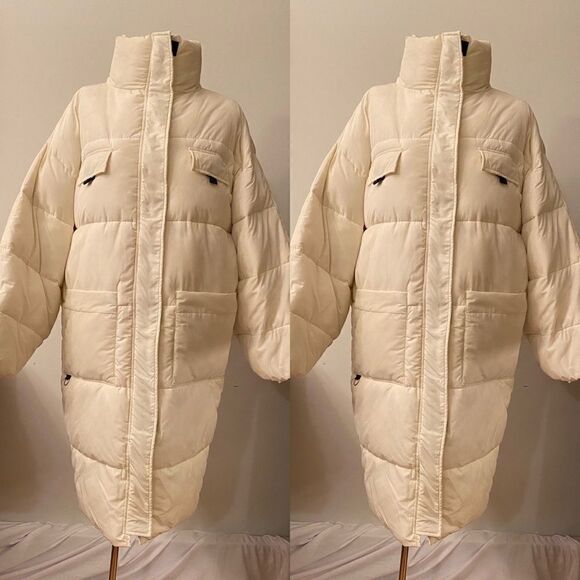 💯 URBAN OUTFITTERS Puffer White Coat - Picture 2 of 6